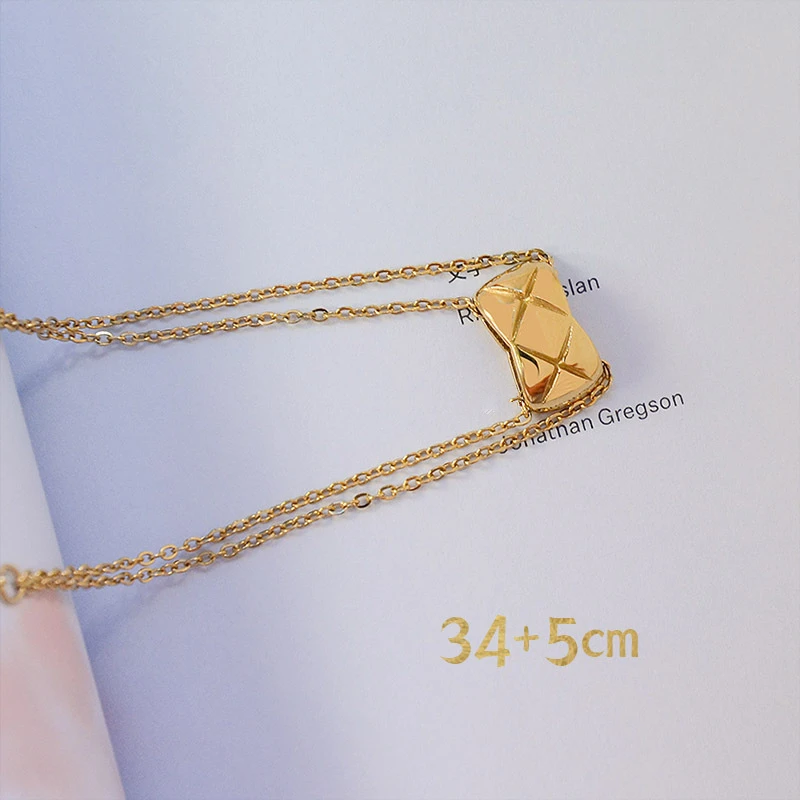 

TOSOKO Stainless Steel Jewelry Cross Pattern Bag Necklace Special Shaped Oval Double Clavicle Necklace For Women BSP692