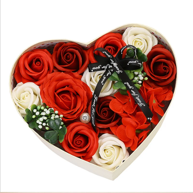 Сушеные искусственные розы в подарочной коробке подарок на день Святого