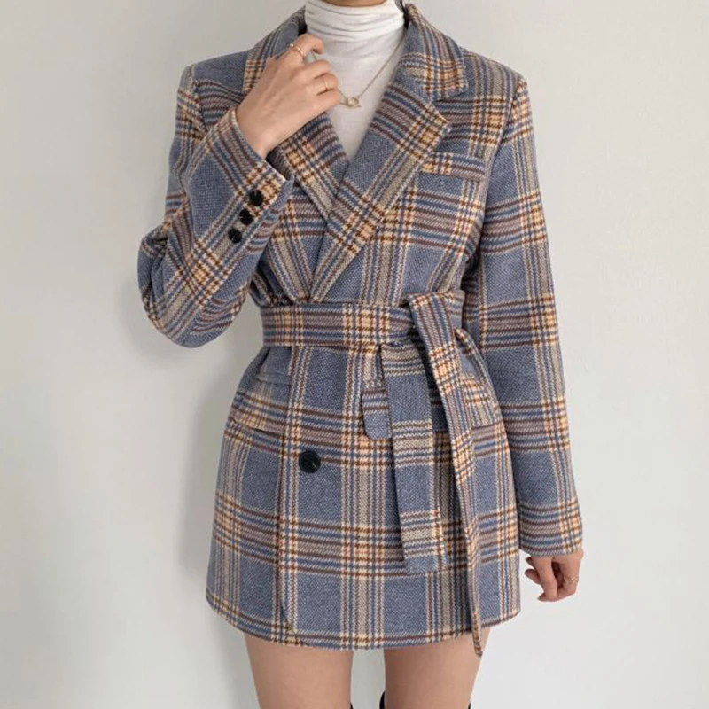 

South Korea Chic Autumn And Winter Retro Temperament Suit Collar Plaid One Buckle Design Strap Waist Was Thin Woolen Coat