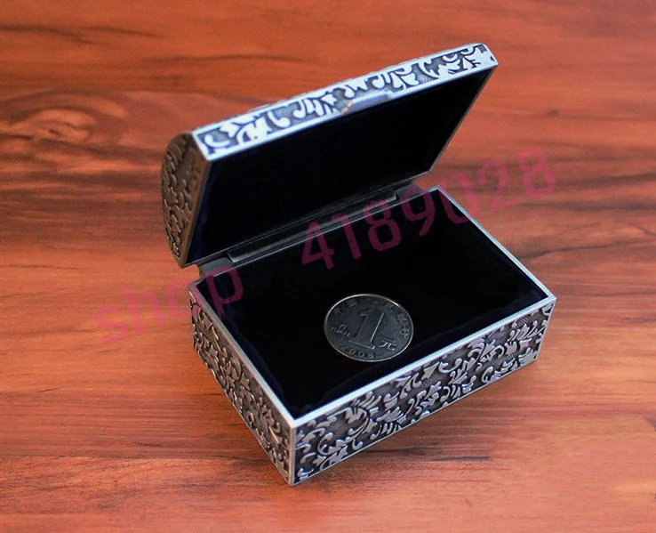 

Metal classical European style, sun god treasure box, diao'ke flower jewelry box, exquisite crafts, home decoration