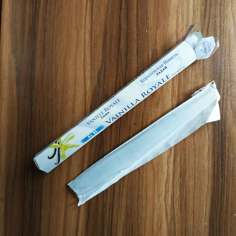 Royal Vanilla 1box Один пакет индийской Королевский светло-голубой палочки с ладаном 20 шт./кор. ароматизатор для дома Стик искусственный запах горения для здорового тренажерного зала - Аромат: Royal Vanilla 1box