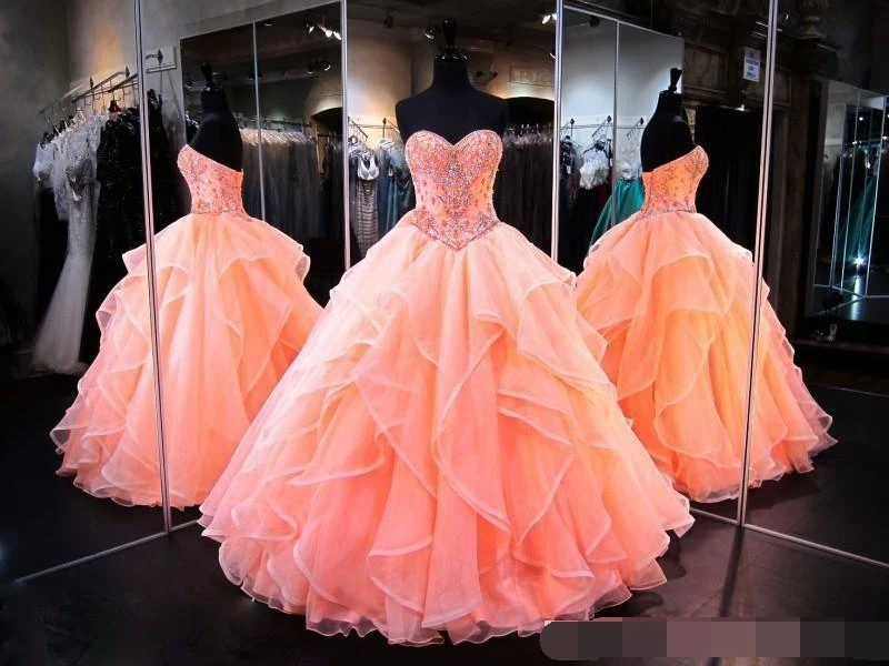 Бальное платье Quinceanera милое бальное из органзы украшенное кристаллами стразами и