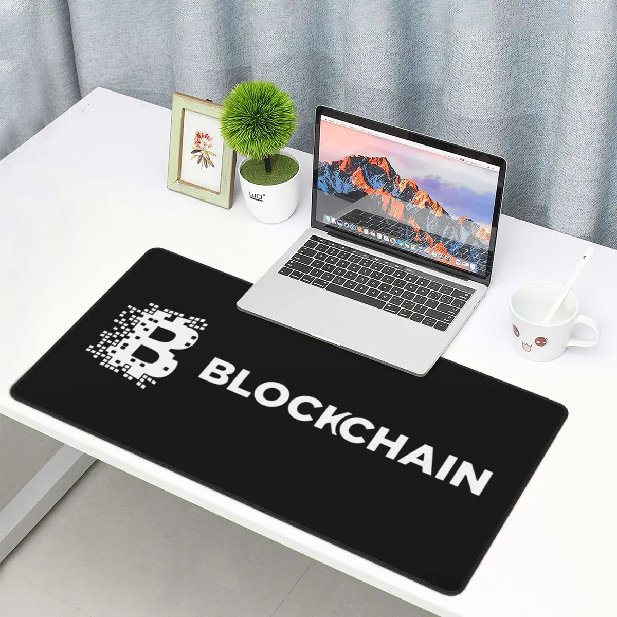 

Blockchain Cryptocurrency BitCoin Crypto BTC Laptop Mouse Pad Keyboard Mouse Mat Big Printing Mousepad for Gamer