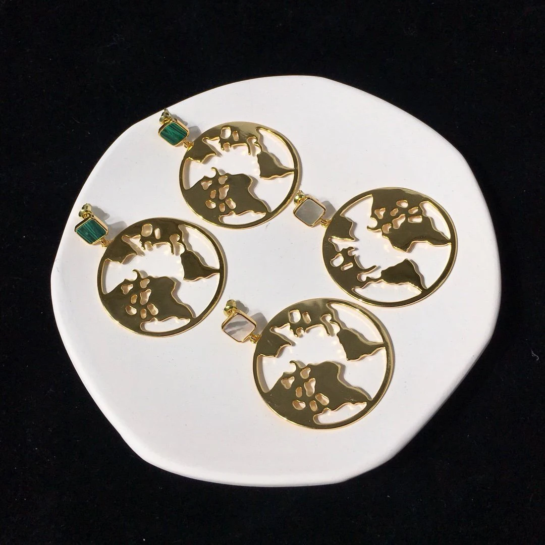 

2021 Hot Trend Brand World Hollowed Out Earth Map Earrings Brass Ear Studs Everyday Wear Versatile Jewelry Atmosphere