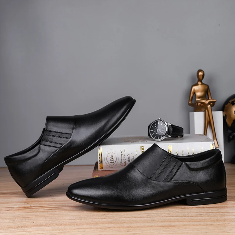 

Men's Leather Shoes Casual Classic Black Brown Slip On Loafers Men Dress Shoes Spring Or Autumn Waterproof Driving Shoe For Male