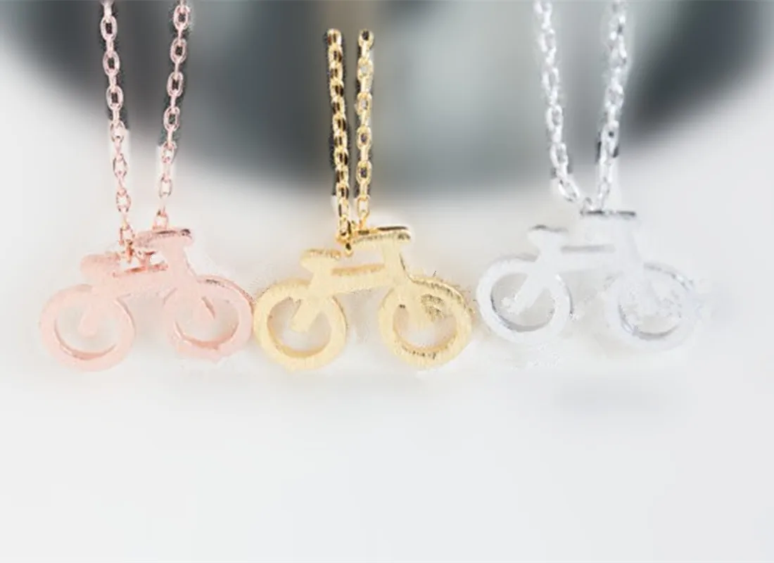 

Fashion Small Bike Model Pendant Environmental Protection Zinc alloy Material Necklace Suitable for Women And Men