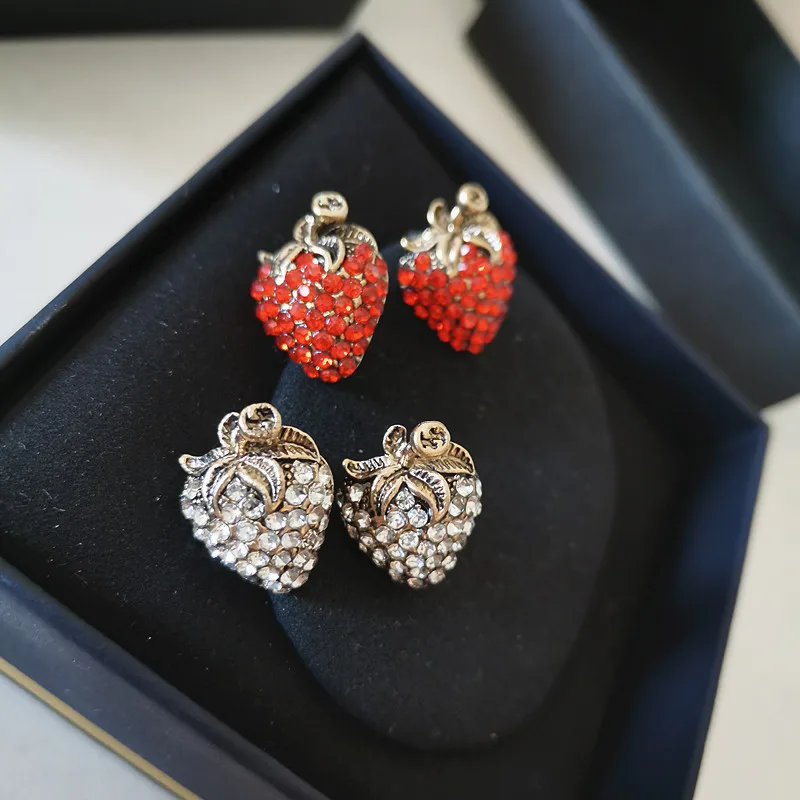 

2020 NEW Letter G Brand Fashion Jewelry Strawberry RED Earrings for Women Party delicate White Strawberry Flash Drill