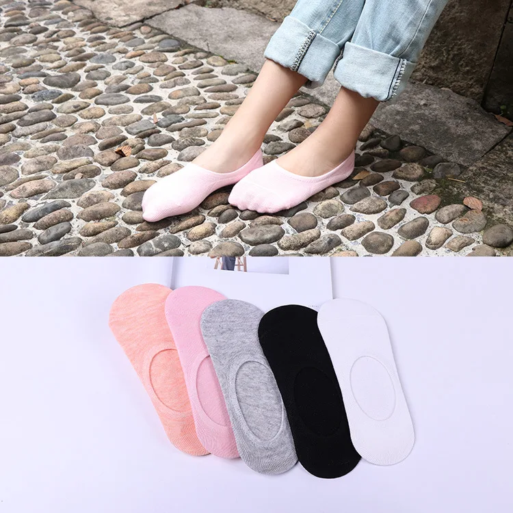 

Invisible Ladies Boat Socks Candy-colored Silicone Non-slip Skarpetki Shallow Mouth Calcateines Solid Color Cute Socks 020020402