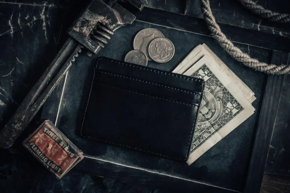 Бритвенный кошелек Ди Кристофер крупным планом Чудо Peek волшебный сцена