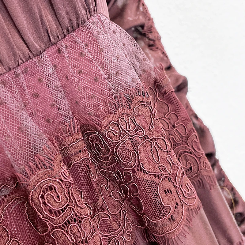 

Spring and Autumn Heavy Industry Silk and Lace Big Sleeve Long Sleeve Dress Evening Dress