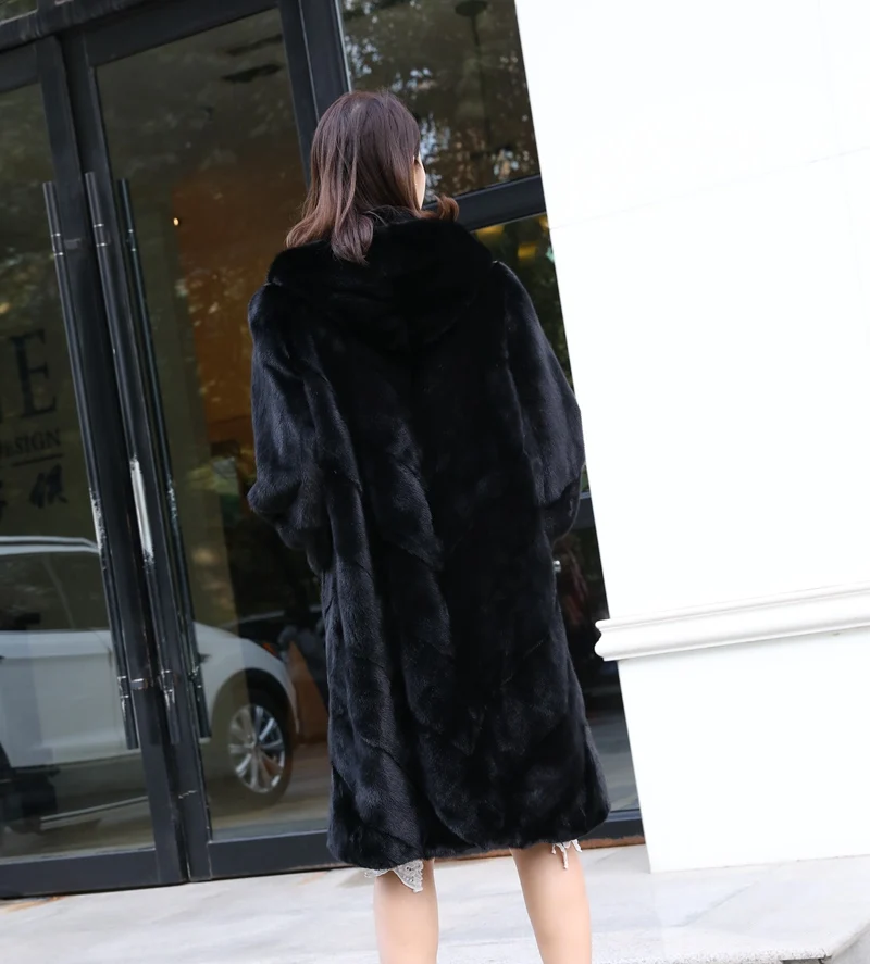 Шуба женская зимняя из натурального меха норки с капюшоном 90 см | Женская одежда