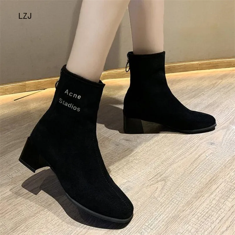 LZJ 2019 Сезон осень-зима Новинка Женские ботильоны с ремешками на квадратном