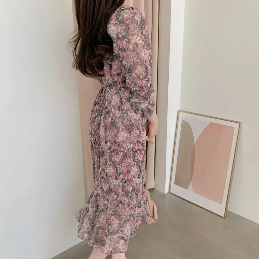 

Korean Style Chic Elegant Slimming V-Neckline Crimp Lace-up Waist Fishtail Medium Long Small Floral Flounce Dress