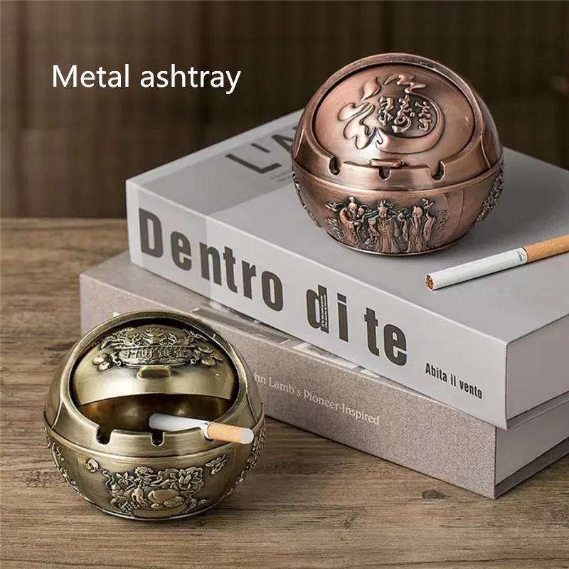 

New European-style metal round ashtray with cover, creative personality, luxury, high-end retro, car household ash-proof ashtray