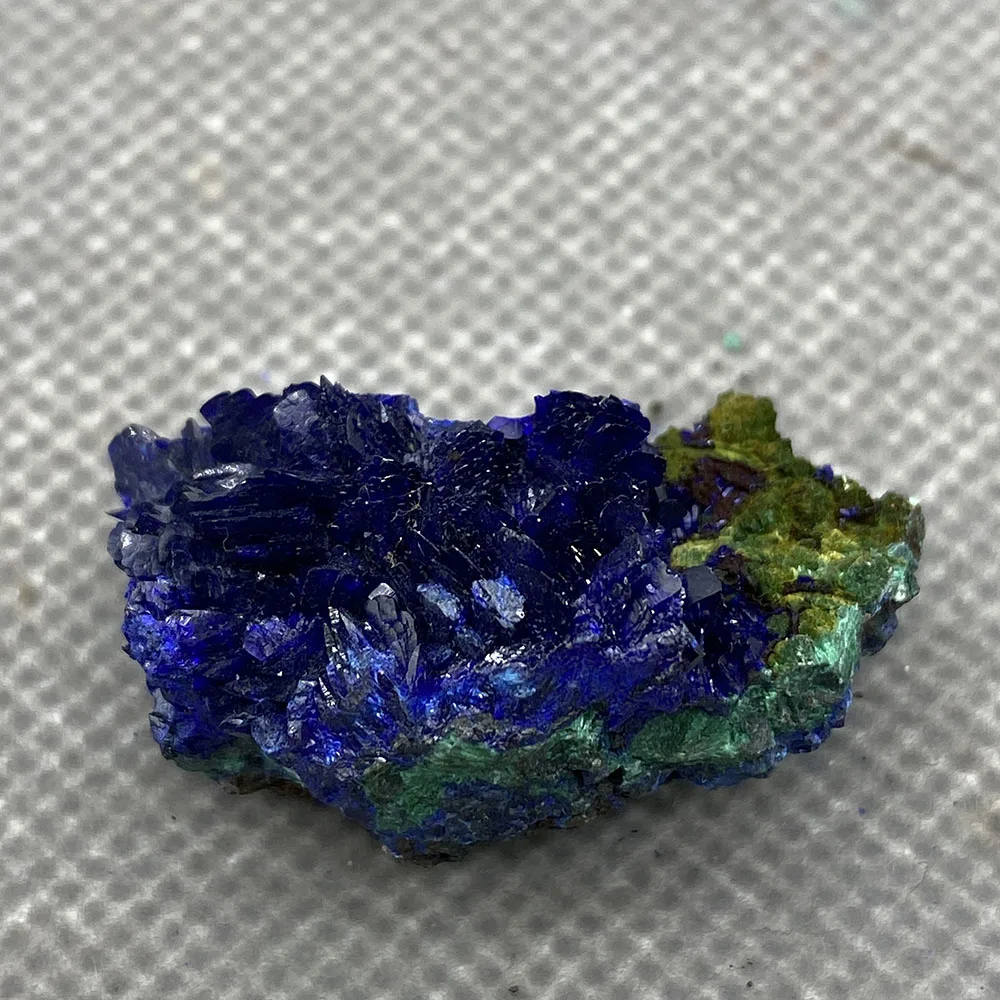 

Natural azurite mineral cristal espcime da provncia de anhui, china .