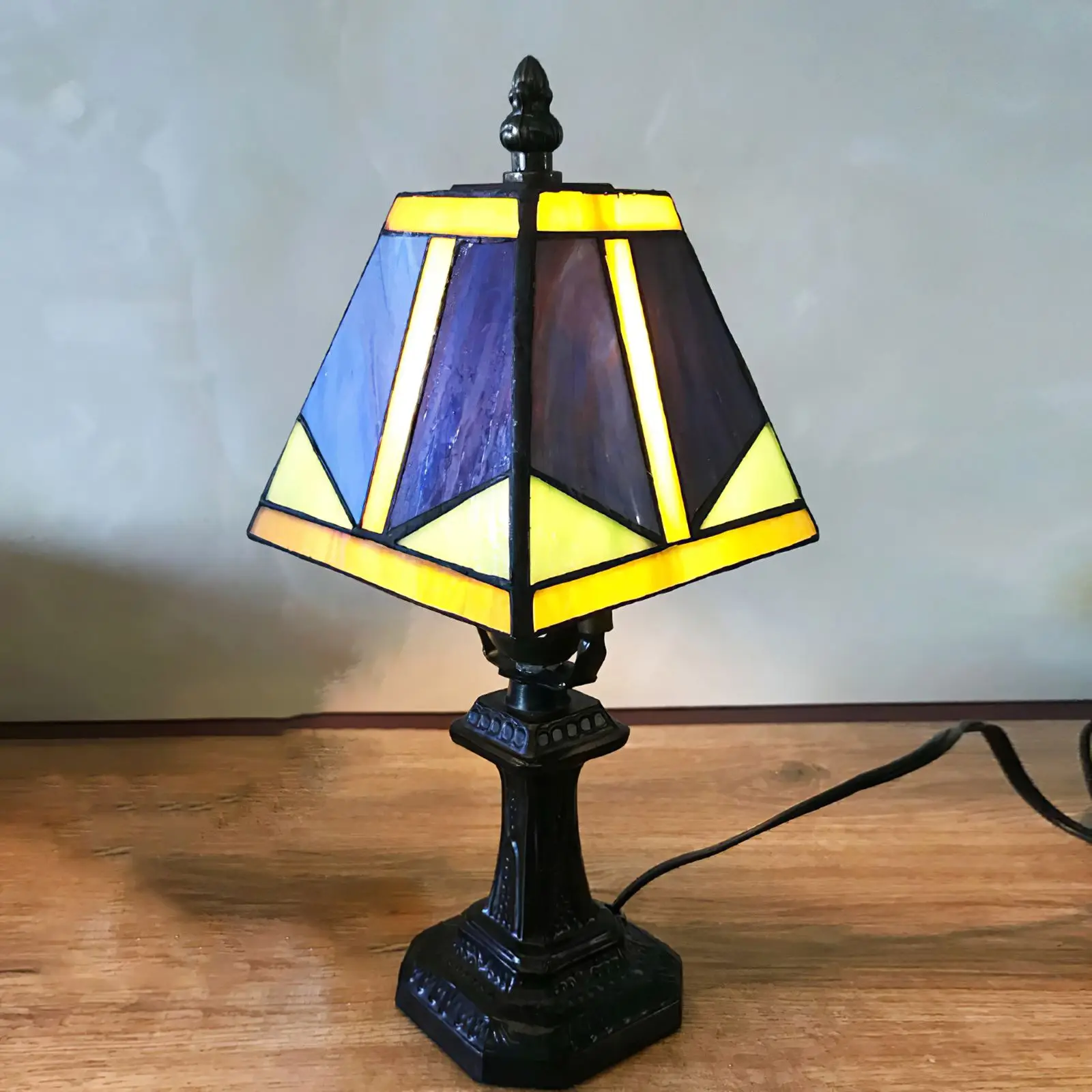 

Glass+Resin Desk Lamp Romantic Color Lampshade Table Light LED Night Lamp Decorative Desk Light For Bedroom Living Room Office