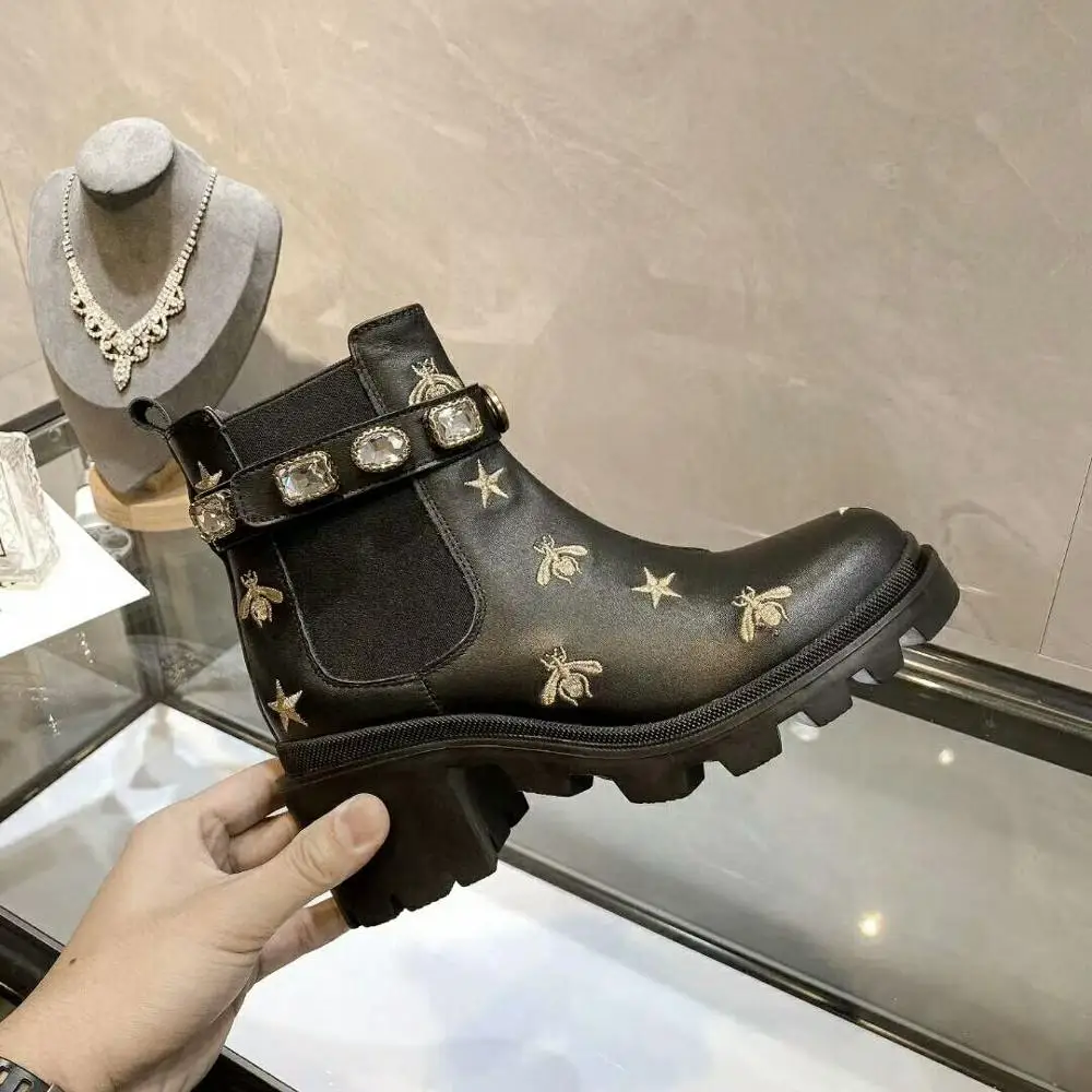 

women's boots casual winte boots luxury brand shoes bees stars female shoes high quality sneakers lace up fur boots woman shoes