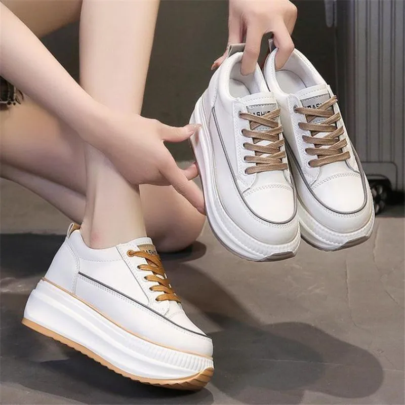 

Женские кроссовки на высокой платформе, массивные, теплая Повседневная обувь из вулканизированной кожи, на шнуровке, высокие кожаные, 7 см