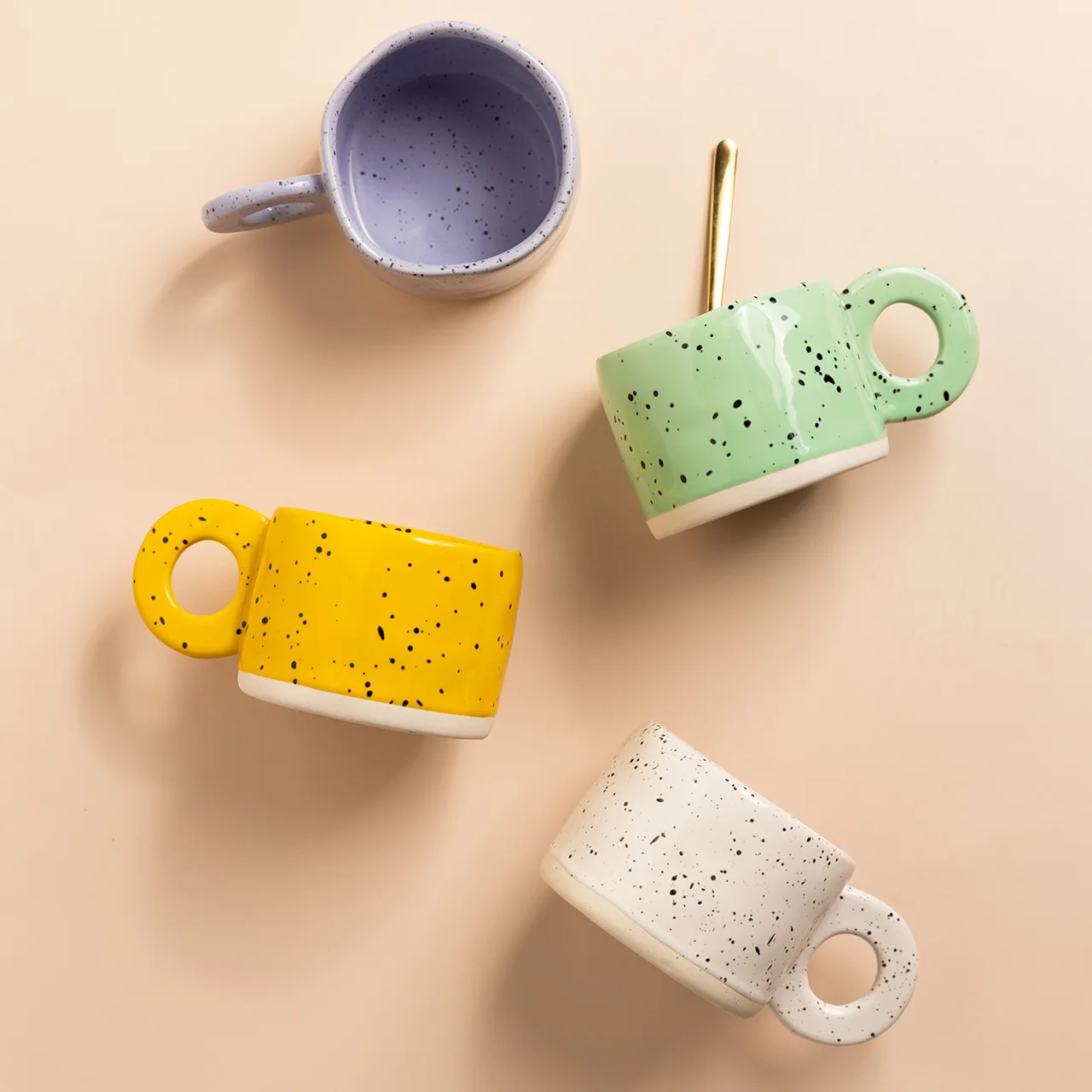 

300ml Creative Ring Handle Ceramic Mug Candy Color Milk Coffee Cup Office Home Drinkware Microwave Oven Couple Handgrip Cups