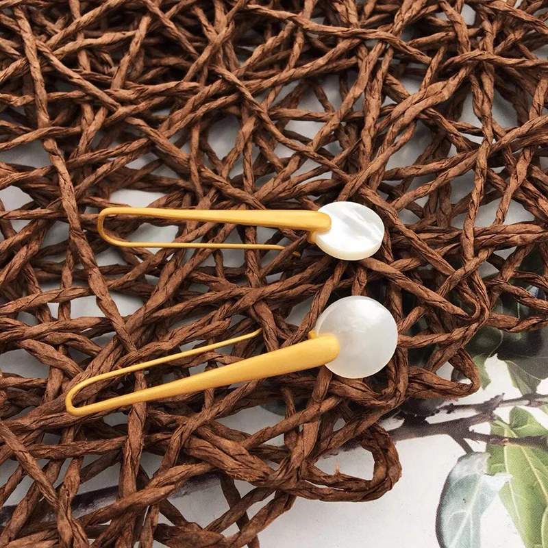 

MIQIAO Natural Round Shell Long Earrings 925 Sterling Silver For Women Golden Color Female Fashion Jewelry Anniversary Gift