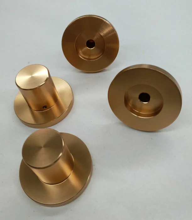 Последнее поступление 38 мм * 30 джентльменский головной убор из алюминиевого