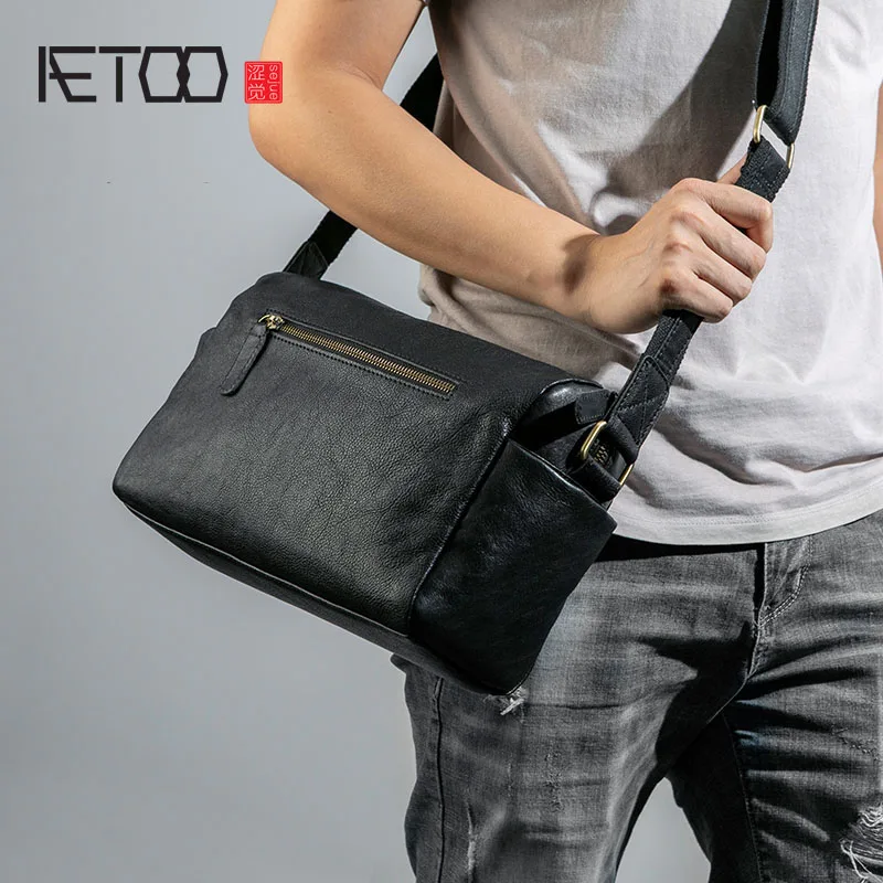 AETOO Leather men's single shoulder bag, cross-sectional business casual men's bag, sloping bag