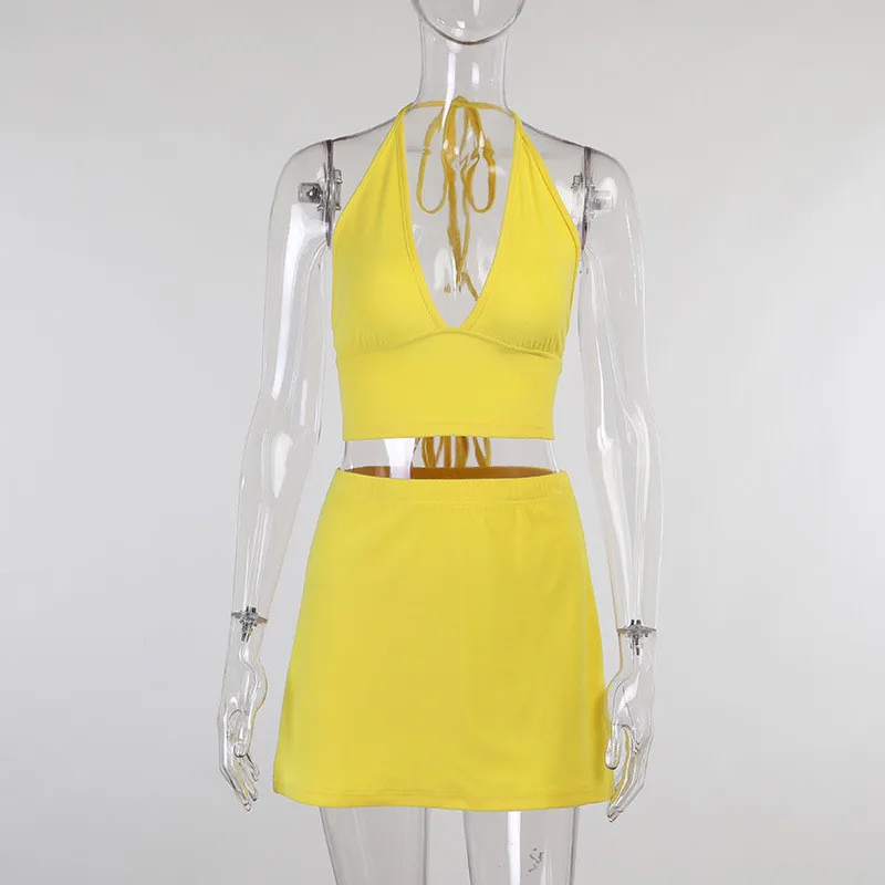 

2021 Summer Sexy Halter 2 Pieces Sets Women Fashion Short Vest And Mini Skirt Pullovers Sleeveless Beachwear Female Matching Set