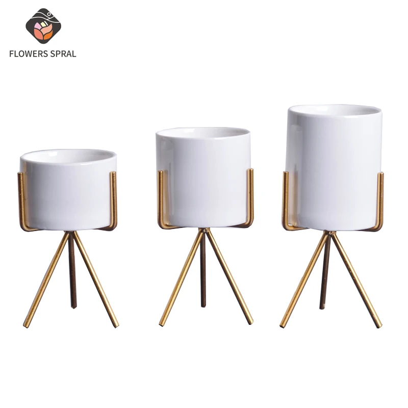 

Jane European Ceramic Flower Pot With Iron Frame Home Decoration Crafts Succulents Dried Flowers Hydroponic Container Flower Pot