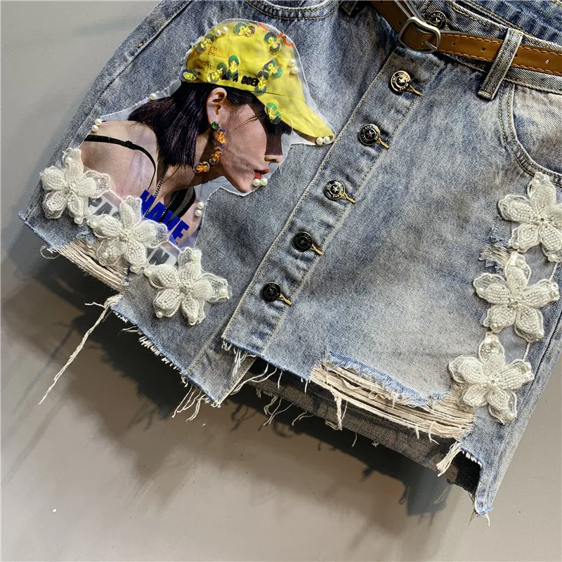 

Woman High Waist Mini Denim Skirts Female Beaded Flowers Ripped Row Buttons Burr Sequins Short Jean Skirt for Women Mujer Faldas