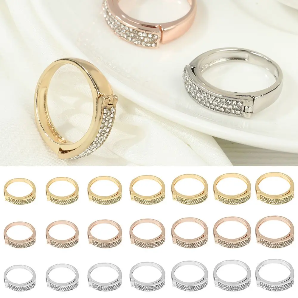 

Женское кольцо с надписью и надписью