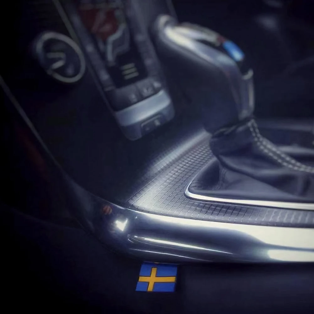 Автомобильная дверь боковой зазор Шведский флаг логотип наклейка для Volvo XC40 XC60 XC70