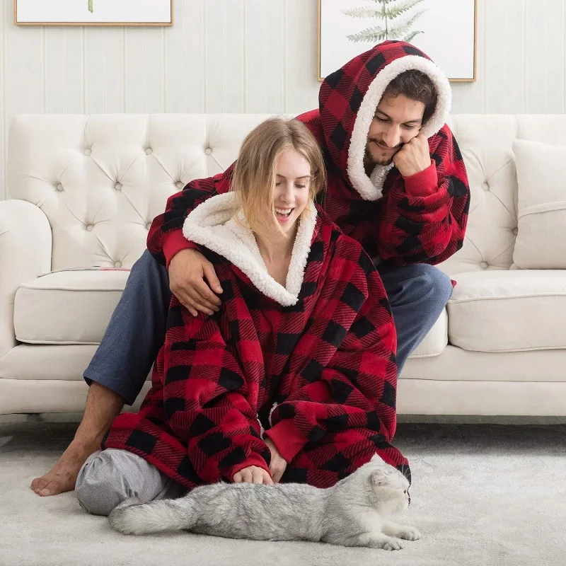 

Wearable warm flannel blanket Men and women can wear home casual plush sweater sofa TV lazy oversized blanket hoodie