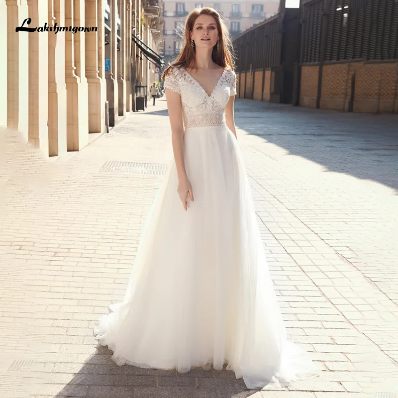 

Lakshmigown Boho Wedding Dresses with Cap Sleeves 2021 Elegant Tulle Bohemian Wedding Gowns V Neck Open Back vestido de novia