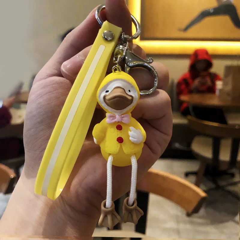

2021 New Cartoond Duck Keyring Student Backpack Beautiful Pendant Car Seat Keychains Give Friendchristmas Birthday Present Keych