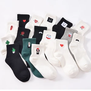 Хлопковые короткие носки большого размера для взрослых, убийца Купидона, усы, молоко, кола, Леон, клевер, любовь, улыбка, колледжское лицо, Матильда, розовый язык