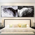Настенная картина с черными и белыми крыльями в стиле ретро, абстрактная винтажная картина с крыльями для гостиной