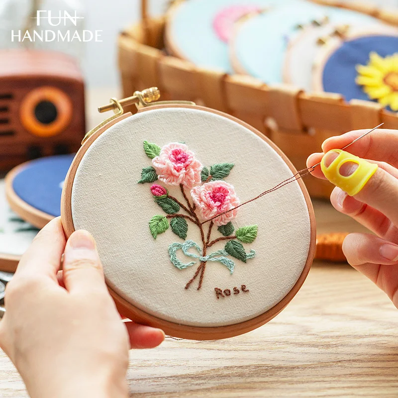 

DIY Special Mini Vintage Flowers Embroidery Set Small Needlework Kit Floral Sewing Craft With Hoop Beginners Home Wall decor