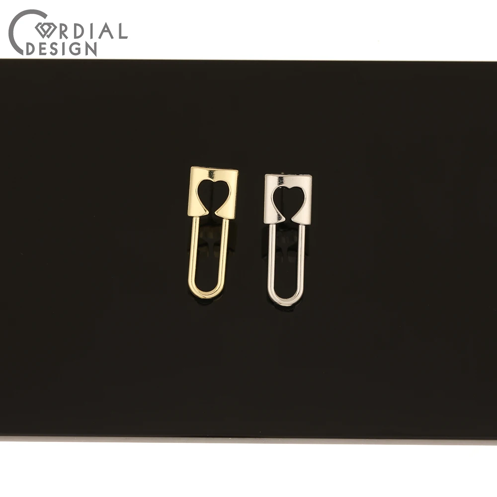 

Cordial Design 100Pcs 10*26MM Jewelry Accessories/Lock Shape/DIY Making/Jewelry Finding & Components/Earrings Stud/Hand Made