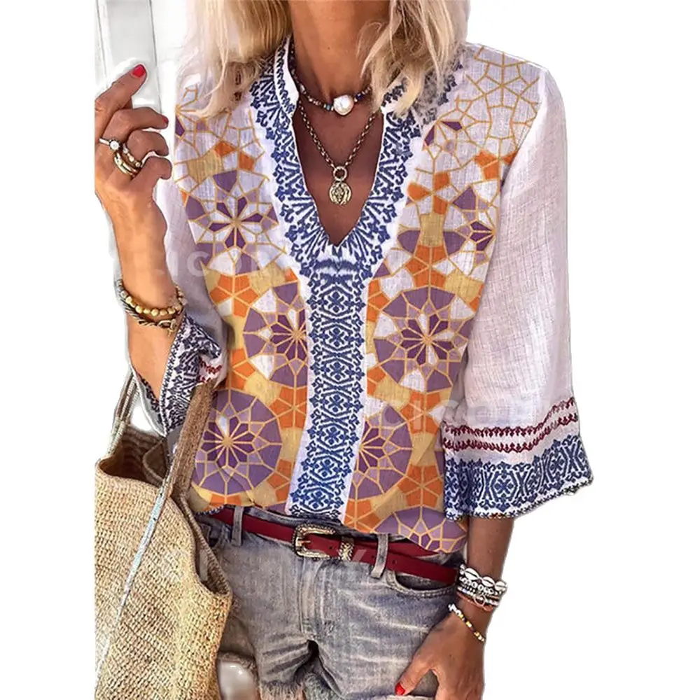 

2021 New Design Good Quality Fashion Hot Selling Women's Three-Quarter Sleeves V-Neck Digital Printing Casual Loose T-Shirt