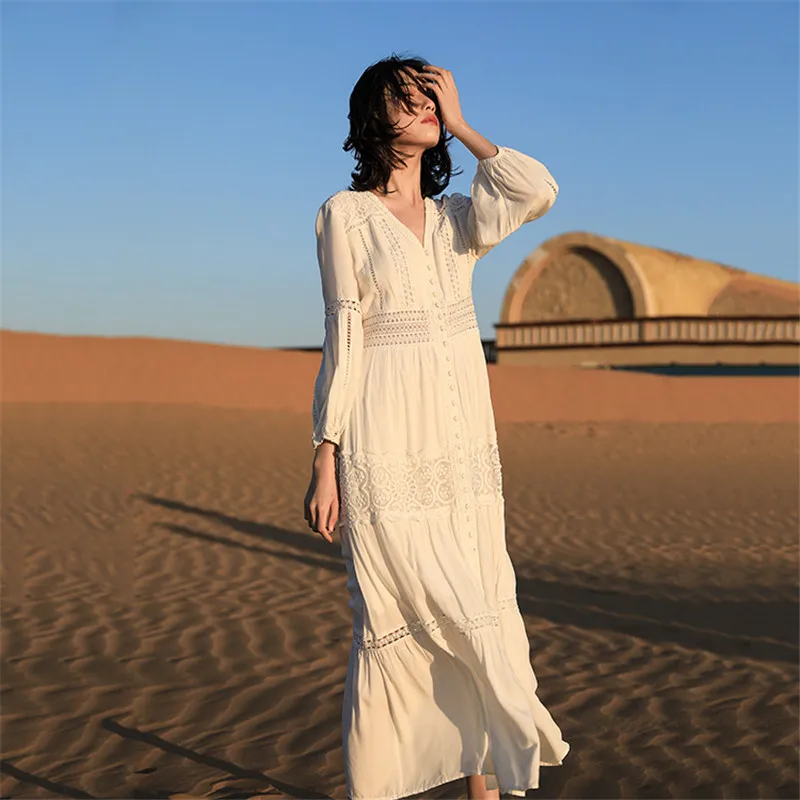 

2022 Spring Autumn New Desert Tibet Vacation Photo Travel Red Dress Summer Women Clothing Thailand Seaside Beach Dress Retro 44B