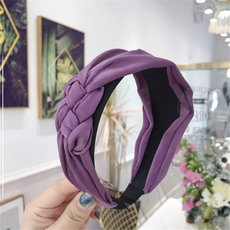 14 Colors Cloth Hairband Handmade Twist Whip Headbands For Women Simple And Generous Daily Headwear |