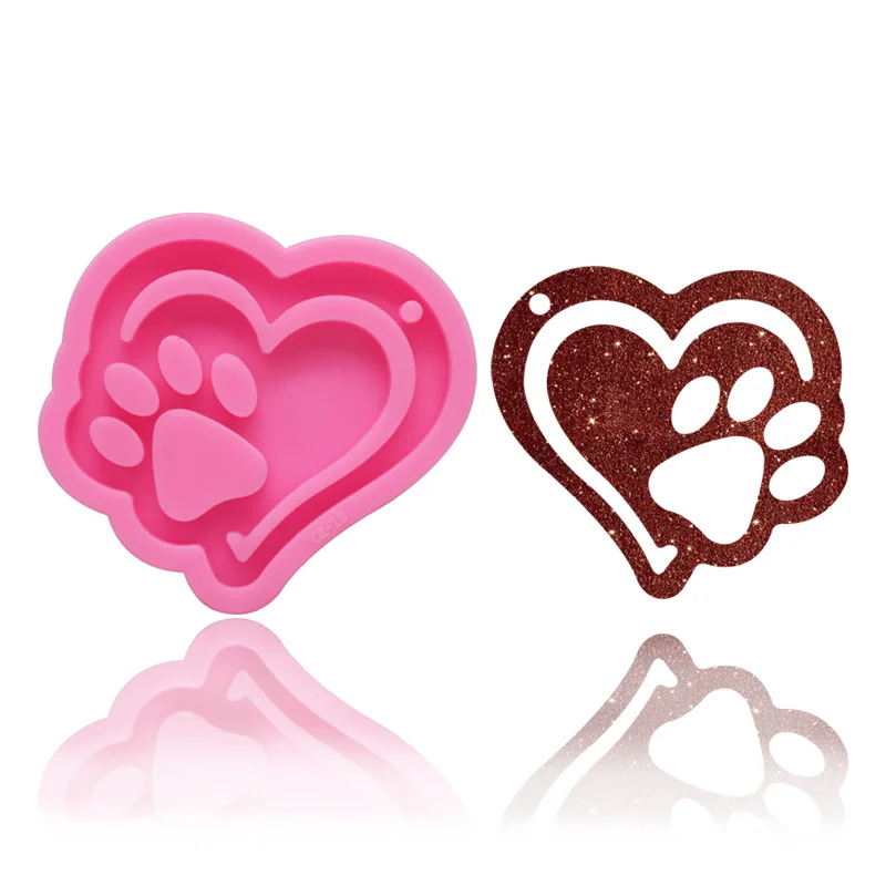 

2021 New DIY Silicone Double Heart Shaped Bear Paw Epoxy Keychain Pendant Mold Making Jewelry Pendant Material Resin Mold