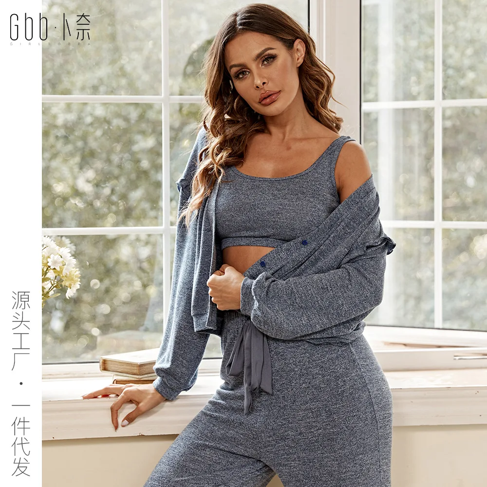

Women's Sleep & Lounge