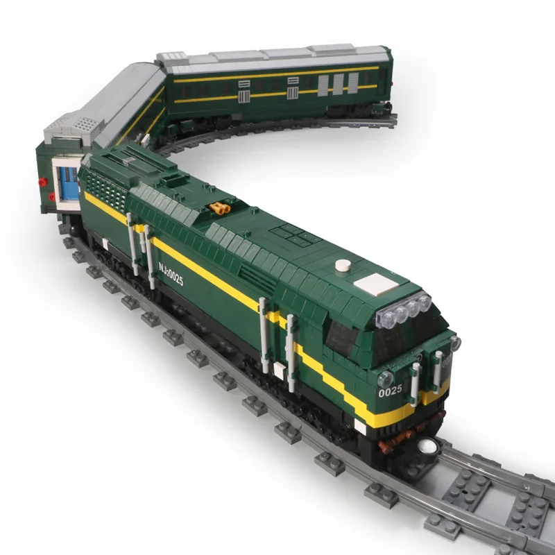 

Mould King MOC 12001 World Railway NJ2 Series Building Diesel Blocks Locomotives Bricks 3095pcs Toys For Gift Model Sets