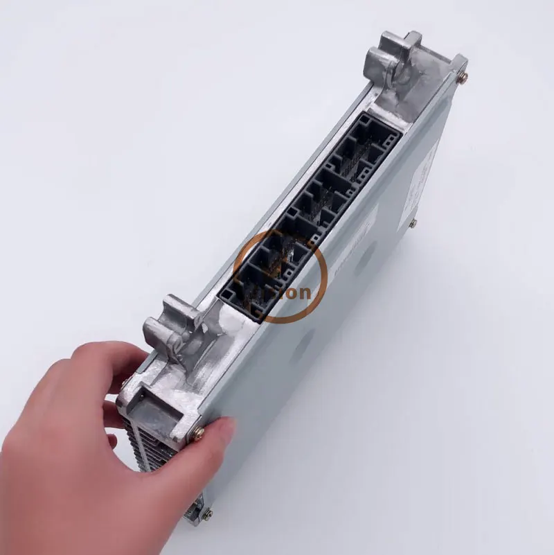 

High Quality ZAX200-1 Excavator Controller Control Unit 9226748