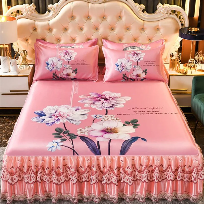 

Bed Summer Ice Silk Bed Skirt High-end Bedding Pink Romantic Flowers Comfortable Textile With 2pcs Pillowcases Bedspread F0502