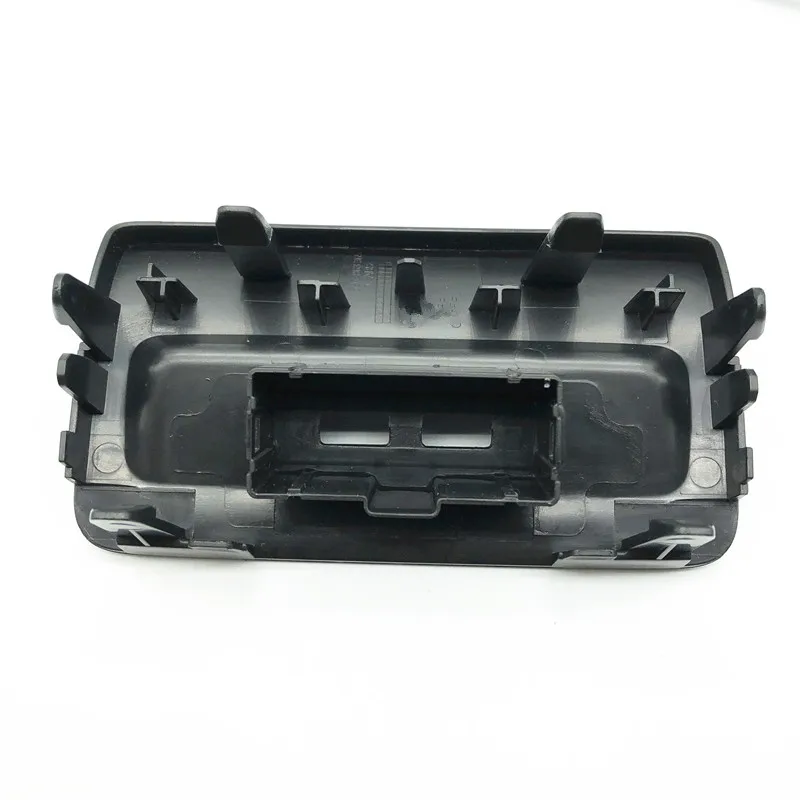 Автомобильное зарядное устройство с двойным USB-адаптером для задней панели