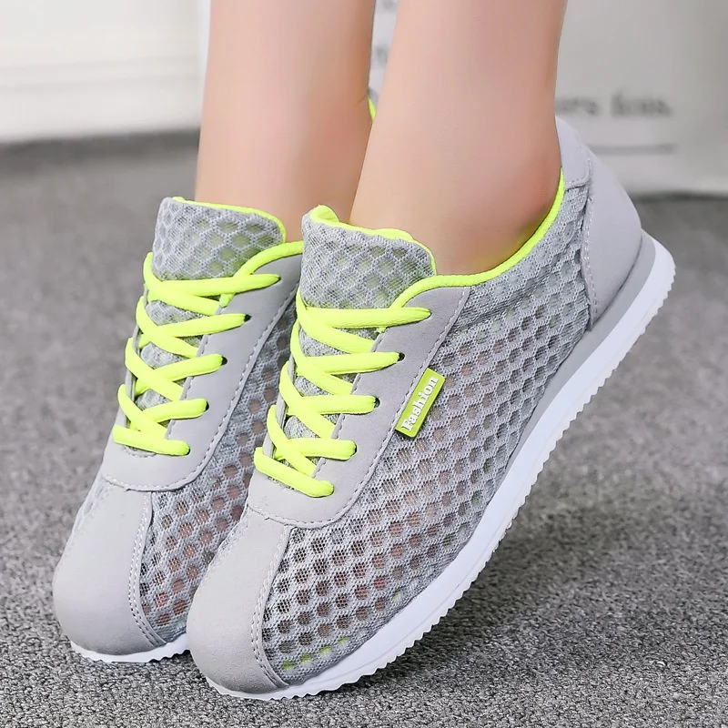 

Casual Sports Shoes Women's Mesh Breathable Lightweight Running Shoes Travel Shoes 2022 Summer New Style