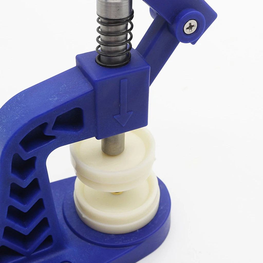 

Set of 21 Watch Press Watch Punch Tool Case Fastener Repair Tool with 20 Fitting Dies Press Plates Plastic Inserts Beginner Tool