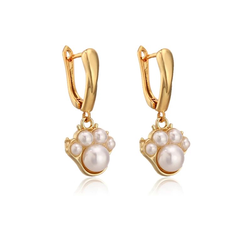 

LOOXI Lovely Simulated Pearl Cat Paw Dangle Pendant Hoop Earrings for Women French Ear Buckle Piercing Dangle Earring Jewelry